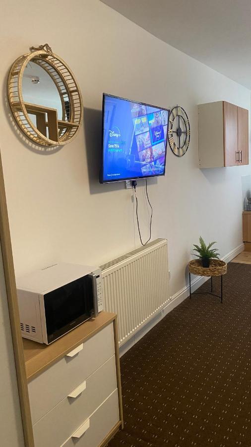 Bv Comfy Studio At Deighton 허더즈필드 외부 사진