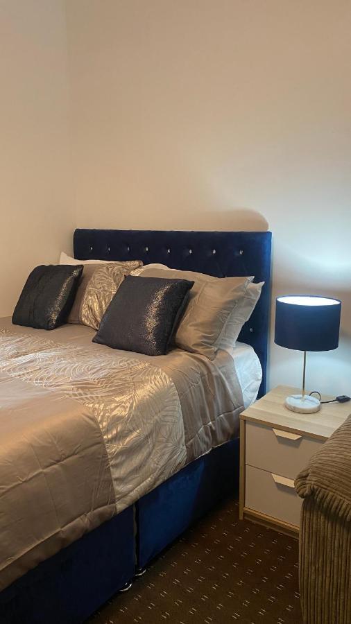 Bv Comfy Studio At Deighton 허더즈필드 외부 사진