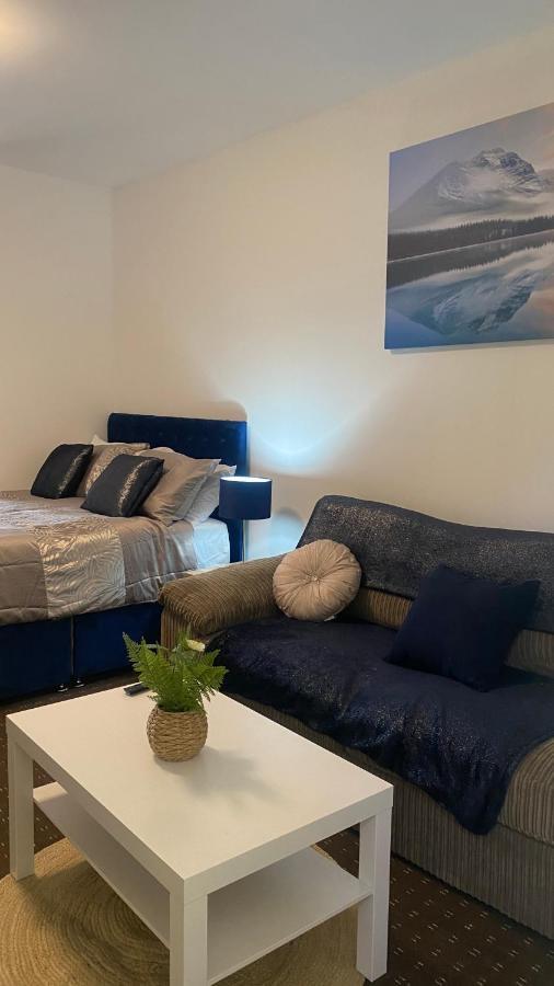 Bv Comfy Studio At Deighton 허더즈필드 외부 사진